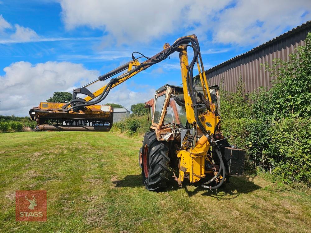 MCCONNEL HIGH REACH HEDGE TRIMMER