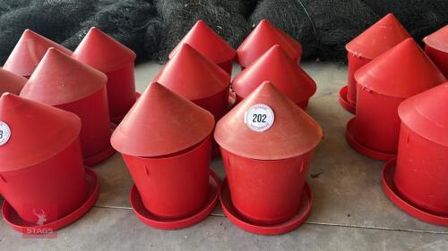 6 X 10KG PICCA FEEDERS