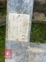 ROSTER GALVANISED YARD SCRAPER - 7