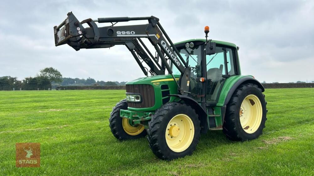 JOHN DEERE 6230 PREMIUM 4WD TRACTOR