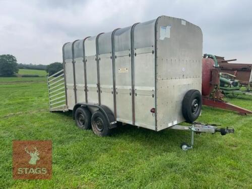 IFOR WILLIAMS 12' LIVESTOCK TRAILER