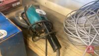 MAKITA DISC GRINDER All items must be collected from the sale site within 2 weeks of the sale closing otherwise items will be disposed off at the purchasers loss (purchasers will still be liable for outstanding invoices). The sale site will be open to fa - 2