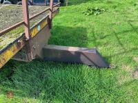 20' X 7'10'' SINGLE AXLE BALE TRAILER - 11