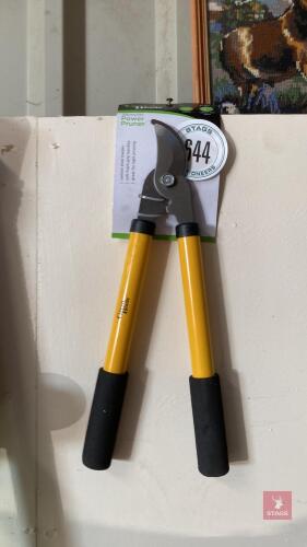 PRUNERS All items must be collected from the sale site within 2 weeks of the sale closing otherwise items will be disposed off at the purchasers loss (purchasers will still be liable for outstanding invoices). The sale site will be open to facilitate col