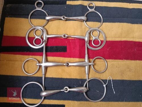 4 HORSE BITS