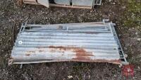 3 GALVANISED HURDGLES (6FT)