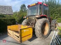 1989 INTERNATIONAL CASE 885 XL TRACTOR - 51