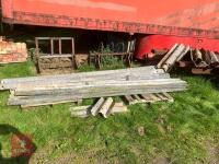 18 MOTORWAY CRASH BARRIERS - 4