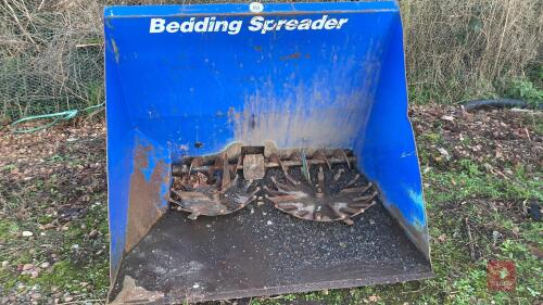 BEDDING SPREADER BUCKET