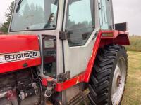 MASSEY FERGUSON 690 2WD TRACTOR - 4