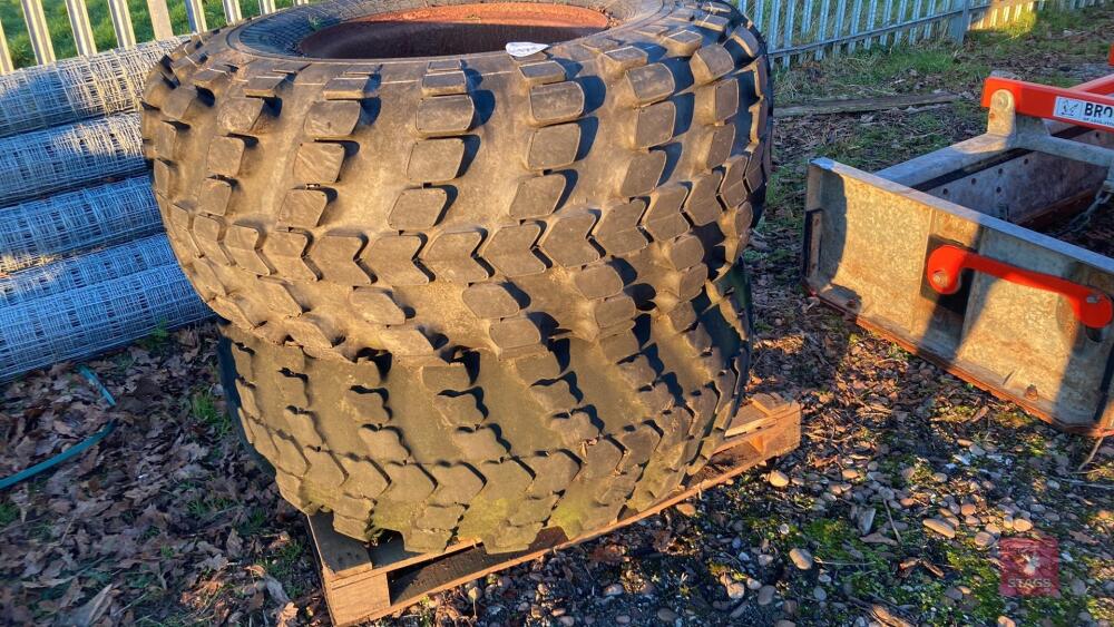 2 x 300 x 530 - 533 WHEELS & TYRES