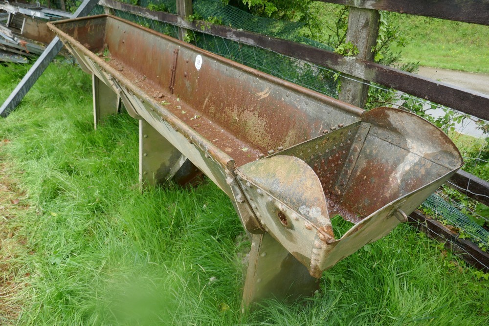 FREESTANDING 10' CATTLE TROUGH