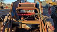 CASE INTERNATIONAL 685 4WD TRACTOR - 5