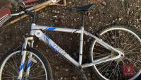 VERGE APOLLO BICYCLE All items must be collected from the sale site within 2 weeks of the sale closing otherwise items will be disposed off at the purchasers loss (purchasers will still be liable for outstanding invoices). The sale site will be open to fa - 4