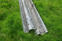 4 17' 4" MOTORWAY CRASH BARRIERS - 3