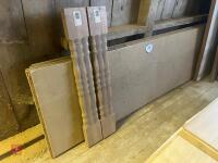 3 TOUNGE & GROOVE FLOOR BOARDS & SPINDLE - 6