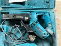 MAKITA 6834 SCREW GUN - 2