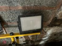 INSPECTION TRI-POD WORK LIGHT - 3