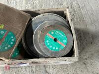 LARGE BOX OF CUTTING DISCS - 2