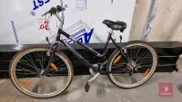 GIANT HOLLYWOOD BIKE All items must be collected from the sale site within 2 weeks of the sale closing otherwise items will be disposed off at the purchasers loss (purchasers will still be liable for outstanding invoices). The sale site will be open to fa