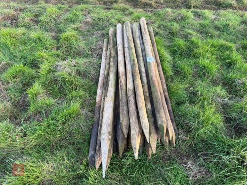 25 X 5' 6'' WOODEN FENCE POSTS