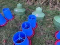 10 MANOLA FEEDERS - 4