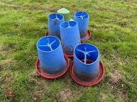 6 MANOLA FEEDERS & SPARES - 3