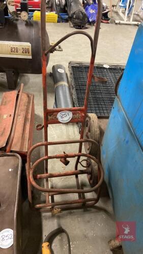 GAS BOTTLE TROLLEY All items must be collected from the sale site within 2 weeks of the sale closing otherwise items will be disposed off at the purchasers loss (purchasers will still be liable for outstanding invoices). The sale site will be open to faci