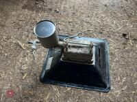 ALKE GAS POULTRY BROODER