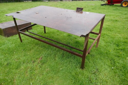 6' x 3'9" METAL WORK BENCH