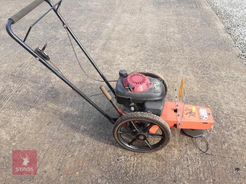 BEARCAT WHEELED STRIMMER