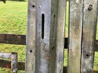 5 GALVANISED HANGING/LATCHING POSTS - 11