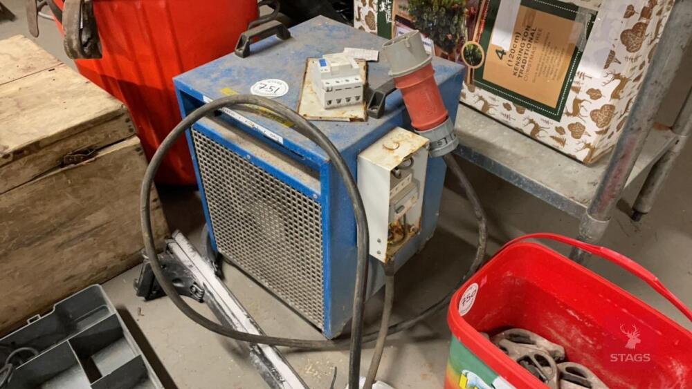 ANDREW SYKES ELECTRIC HEATER All items must be collected from the sale site within 2 weeks of the sale closing otherwise items will be disposed off at the purchasers loss (purchasers will still be liable for outstanding invoices). The sale site will be op