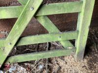 WOODEN 3' GATE - 5