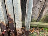 10 GALVANISED HANGING/LATCHING POSTS - 14