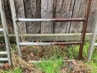 4 GALVANISED CATTLE FEED BARRIERS - 4