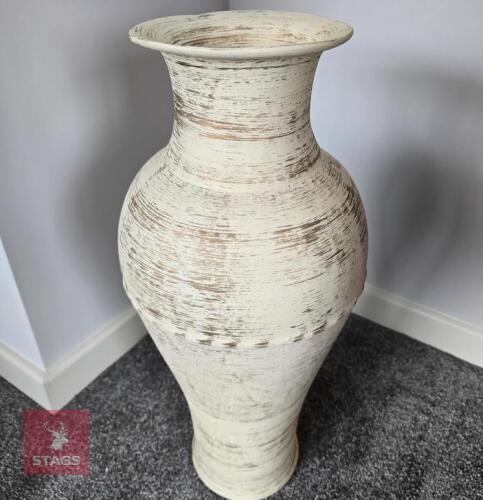 LARGE INDOOR ORNAMENTAL VASE