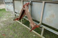 GALVANISED CALF CREEP FEEDER - 9