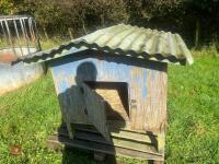 POULTRY/DUCK HOUSE/CREEP - 13