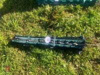 10 GREEN ELECTRIC FENCING STAKES - 2