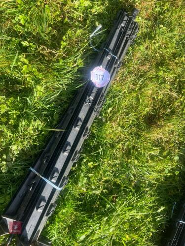 10 BLACK ELECTRIC FENCING STAKES