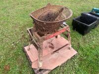 VINTAGE ROOT CHOPPER - 6