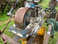 BNH PTO DRIVEN ROLLER MILL - 11