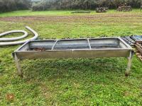 8' GALVANISED FREESTANDING CATTLE TROUGH - 2