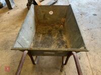 SAXON HIGH CAPACITY WHEELBARROW - 8