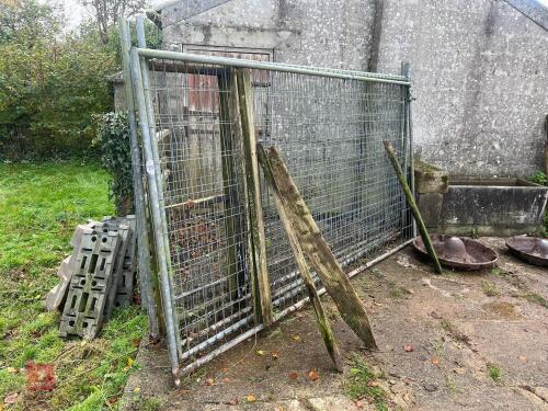 5 HERAS FENCING PANELS