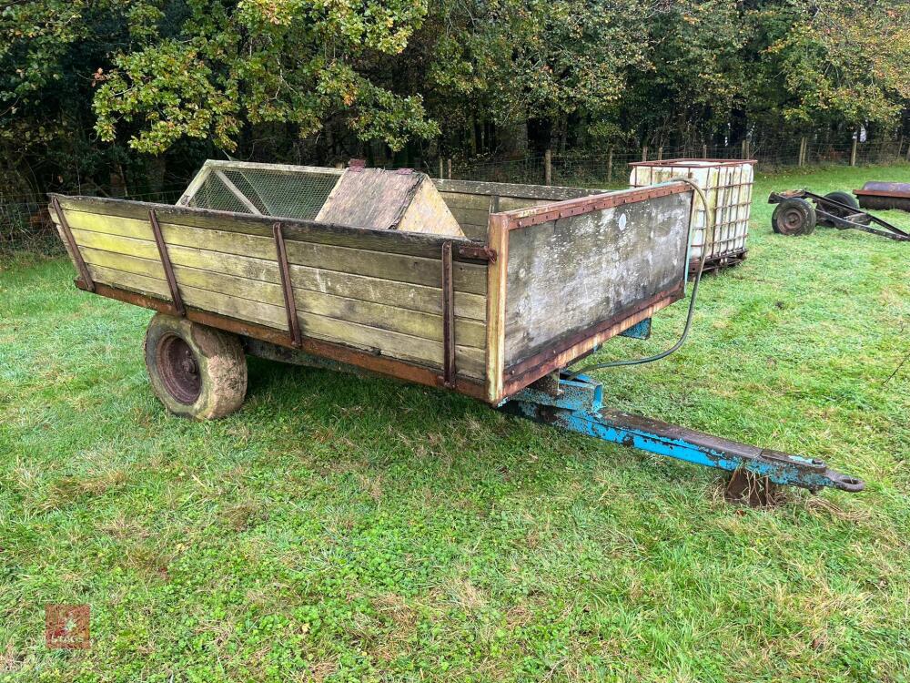 HYDRAULIC TIPPING TRAILER