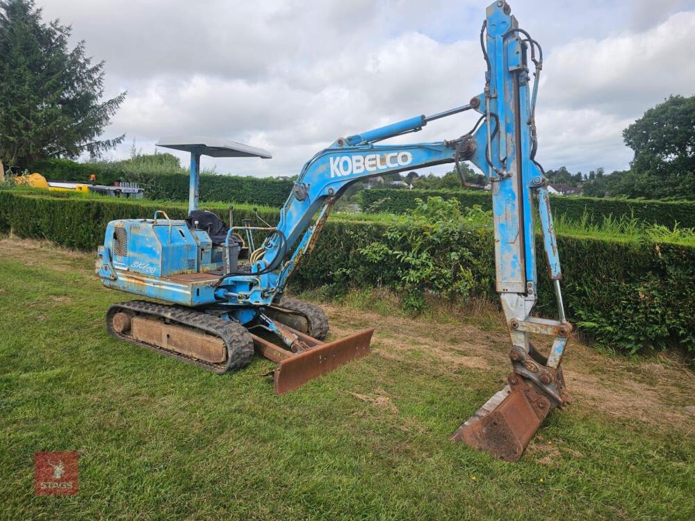 KOBELCO SKI 27 3T DIGGER