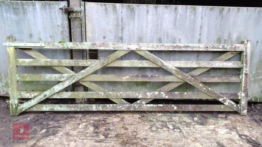 12FT DOUBLE DIAMOND WOOD GATE