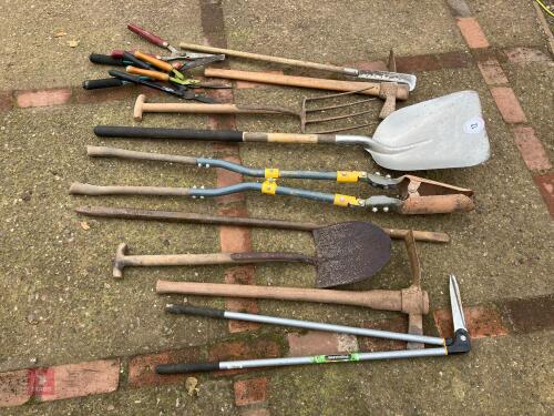 ASSORTED GARDEN TOOLS (12)